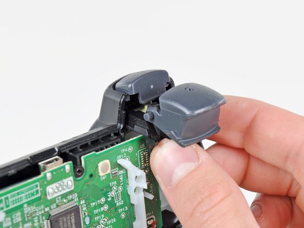 DualShock 3 Buttons Replacement: step 7, image 1 of 3