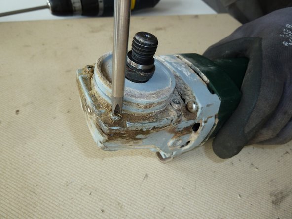 Angle Grinder: step 3, image 1 of 3