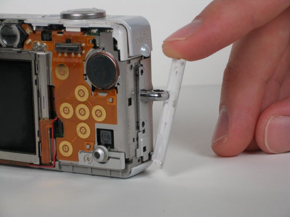 Canon PowerShot SD200 Buttons Replacement: step 6, image 2 of 3