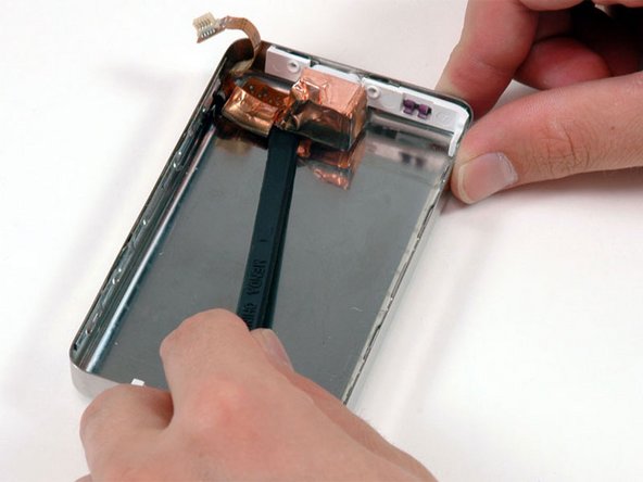 iPod 3rd Generation Rear Panel Replacement: step 9, image 1 of 1