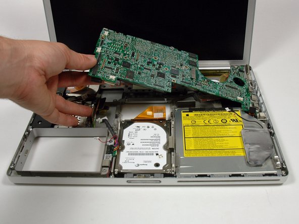PowerBook G4 Aluminum 15" 1.67 GHz Right USB Board Replacement: step 19, image 1 of 1