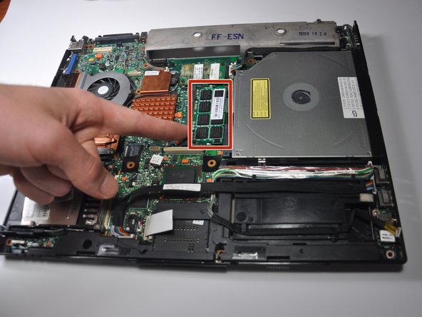 HP Compaq NC6120 CD Drive Replacement: step 13, image 1 of 1