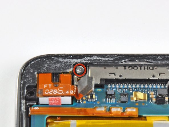 iPod Touch 4th Generation Headphone Jack Replacement: step 10, image 1 of 1