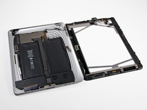 iPad 3G SIM Board Replacement: step 11, image 1 of 1