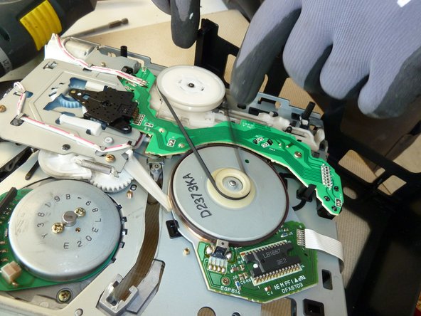 VHS Tape Player: step 11, image 1 of 1