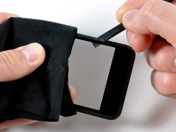 iPod Touch 1st Generation Front Panel Replacement: step 16, image 2 of 2