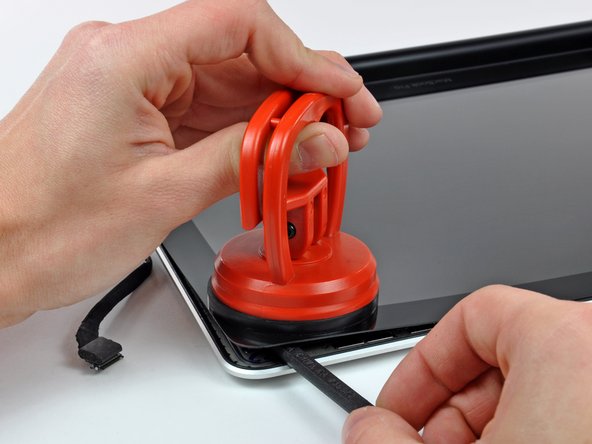 MacBook Pro 15" Unibody Mid 2009 LCD Replacement: step 22, image 3 of 3