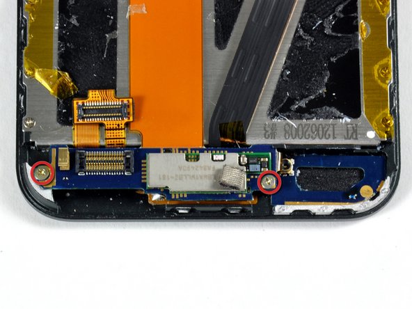 iPod Touch 1st Generation Front Panel Replacement: step 6, image 3 of 3
