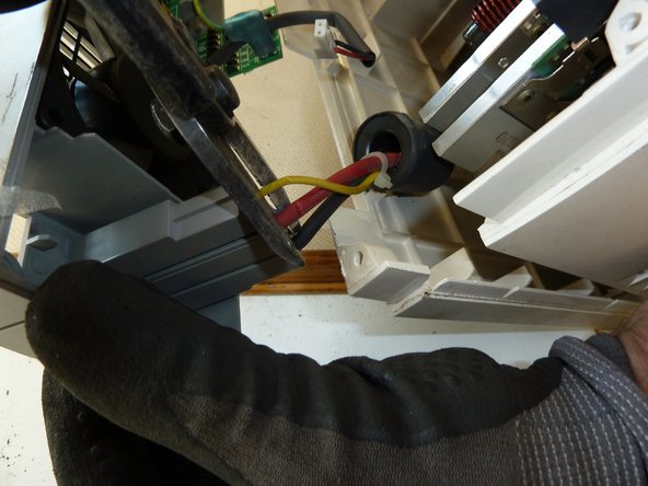 UPS (Uninterrupted Power Supply): step 3, image 1 of 2