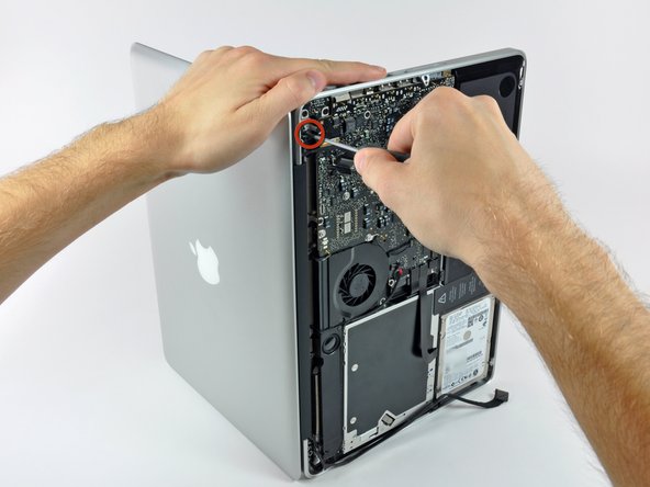 MacBook Pro 13" Unibody Mid 2009 Right Clutch Hinge Replacement: step 12, image 1 of 1