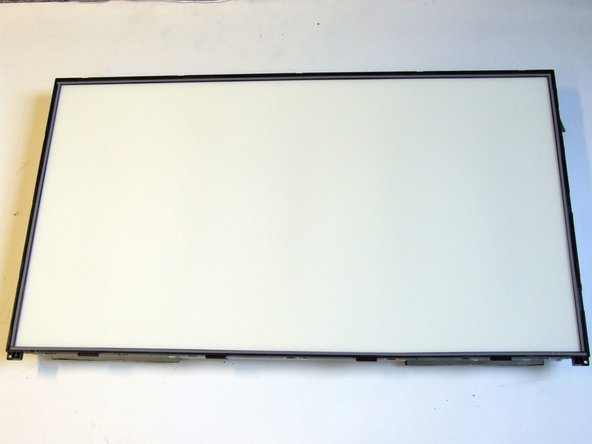 Telefunken T39EX1425 TV set, Removal of Polarized Foils: step 6, image 1 of 3