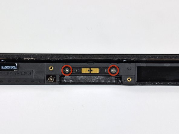 iPad 3G Front Panel Assembly Replacement: step 25, image 1 of 2