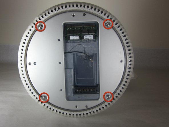 iMac G4 17 800 MHz EMC 1936 Drive Carrier Assembly Replacement: step 4, image 1 of 2