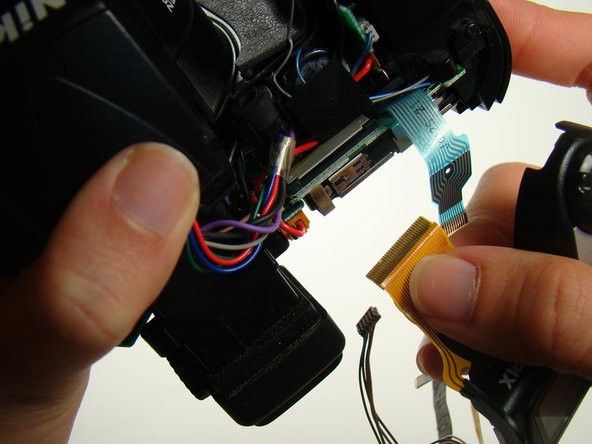 Nikon Coolpix E5700 Speaker Replacement: step 19, image 1 of 1