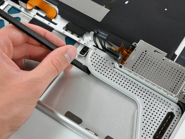 MacBook Pro 15" Unibody Late 2008 and Early 2009 Upper Case Replacement: step 29, image 1 of 2