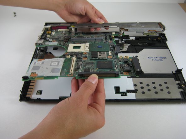 IBM ThinkPad T41 Motherboard Replacement: step 46, image 1 of 1
