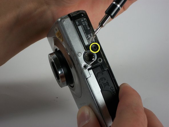 Canon Powershot SD880 Top Panel Replacement, Canon Powershot SD880 Top Panel Replacement: step 1, image 2 of 3