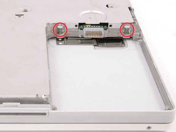 iBook G4 14" 1.42 GHz Front Display Bezel Replacement: step 21, image 1 of 1