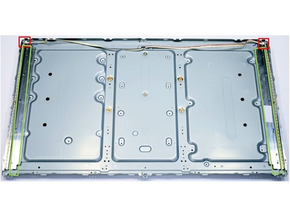 PEAQ TFT32NUMUNE TV set, Removal of Backlights (LED): step 6, image 1 of 3