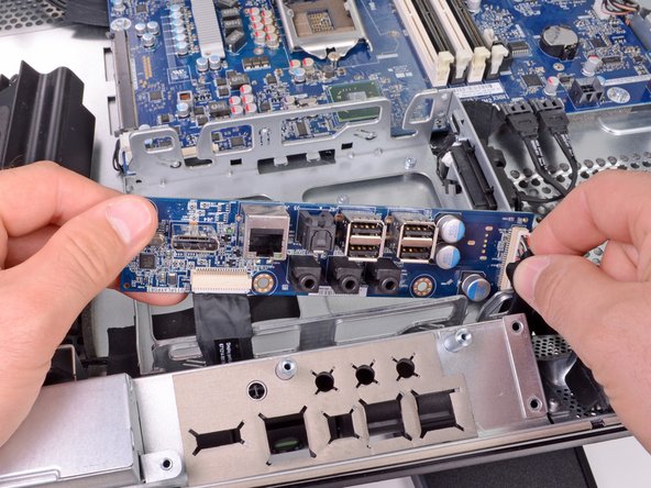 HP Z1 Teardown: step 18, image 2 of 3