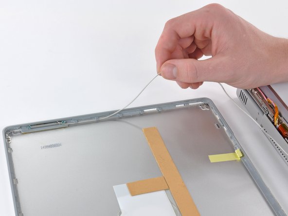 PowerBook G4 Aluminum 12" 867 MHz Rear Display Bezel Replacement: step 7, image 1 of 1