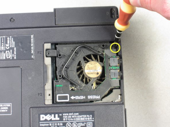 Dell Inspiron 9100 Fan 2 Replacement: step 4, image 1 of 1