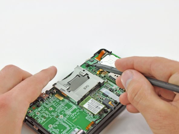 Nintendo 3DS IR Board Replacement: step 6, image 2 of 3