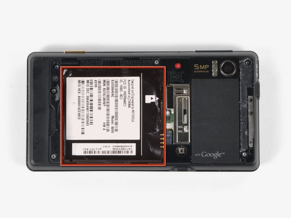Motorola Droid Rear Case Replacement: step 5, image 1 of 2