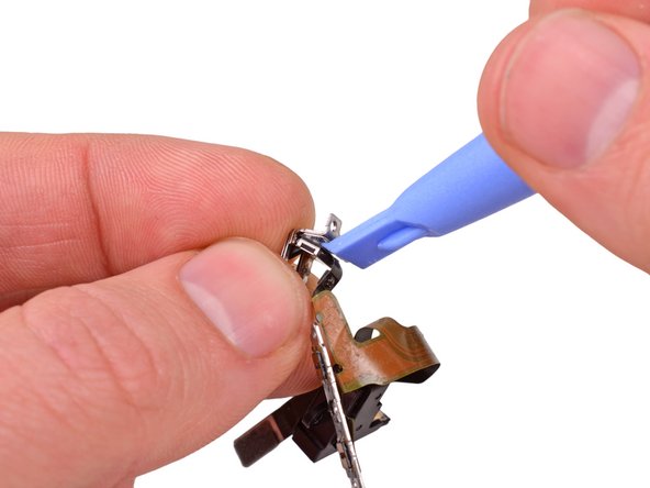 iPhone 4S Headphone Jack Cable Replacement: step 35, image 1 of 3