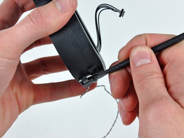 iMac Intel 21.5" EMC 2308 Ambient Temperature Sensor Replacement: step 40, image 1 of 2