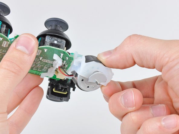 DualShock 3 Input Board Replacement: step 10, image 1 of 2