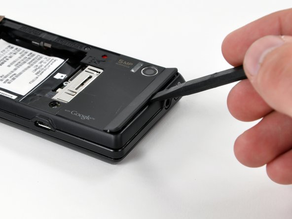 Motorola Droid Speaker Replacement: step 3, image 1 of 1