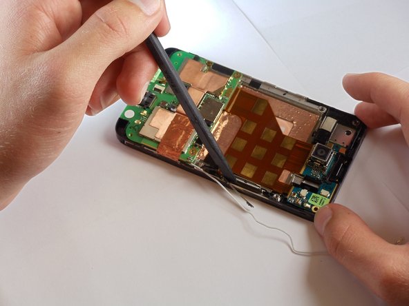 HTC HD2 Screen Replacement: step 19, image 2 of 3