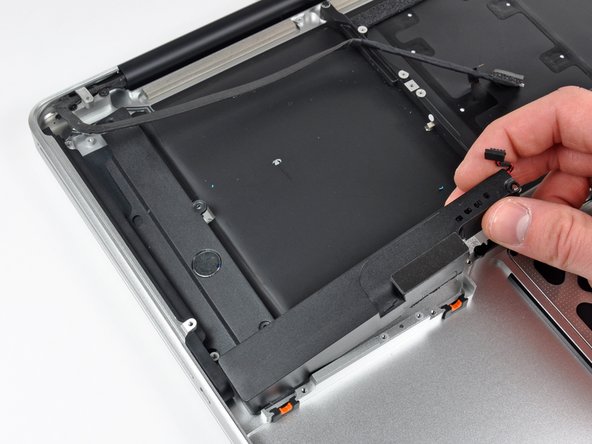 MacBook Pro 15" Unibody Mid 2009 Upper Case Replacement: step 42, image 1 of 1