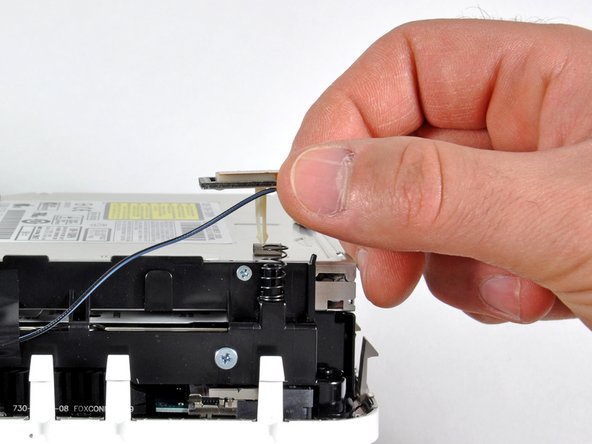 Mac mini Model A1283 Interconnect Board Replacement: step 9, image 1 of 1