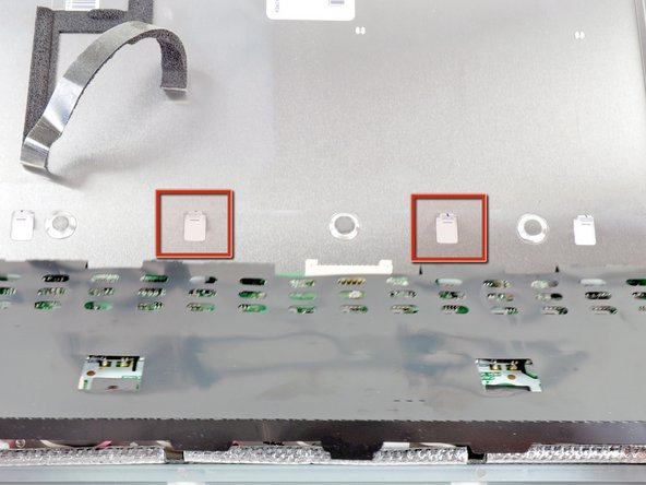 iMac Intel 24" EMC 2111 LCD Replacement: step 23, image 2 of 2