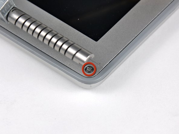 PowerBook G4 Aluminum 17" 1-1.67 GHz Clutch Hinges Replacement: step 19, image 2 of 2