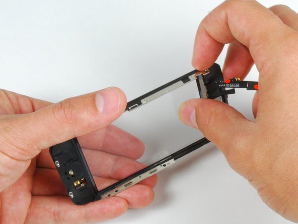 iPhone 3G Front Panel Replacement: step 15, image 2 of 3