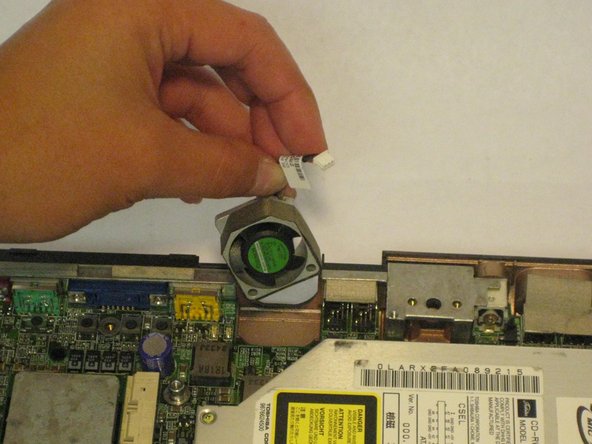 Compaq Evo N1000v Fan Replacement: step 29, image 1 of 1