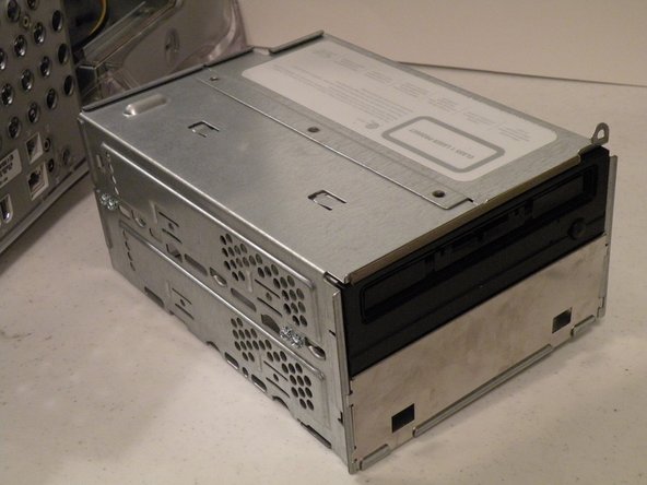 Power Mac G4 MDD Optical Drive Cage Replacement: step 14, image 1 of 2