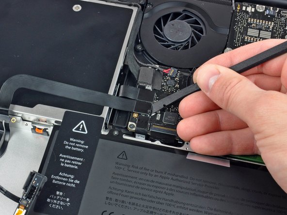 MacBook Pro 13" Unibody Mid 2009 Hard Drive Cable Replacement: step 10, image 1 of 1