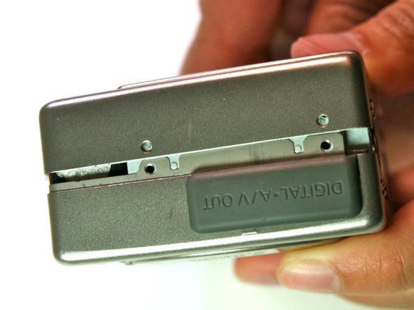 Canon Powershot S200 Screen Replacement: step 9, image 1 of 1