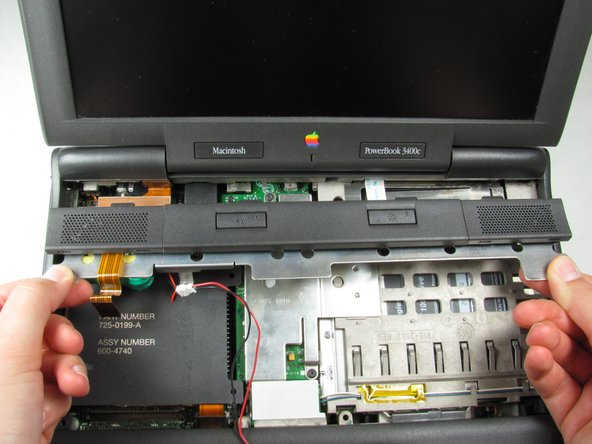 PowerBook 3400 M3553 Display Replacement: step 10, image 2 of 2