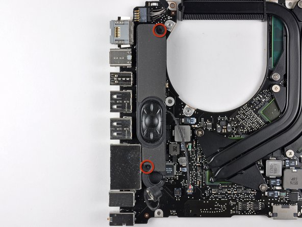 MacBook Pro 15" Unibody Mid 2009 Logic Board Replacement: step 31, image 1 of 2