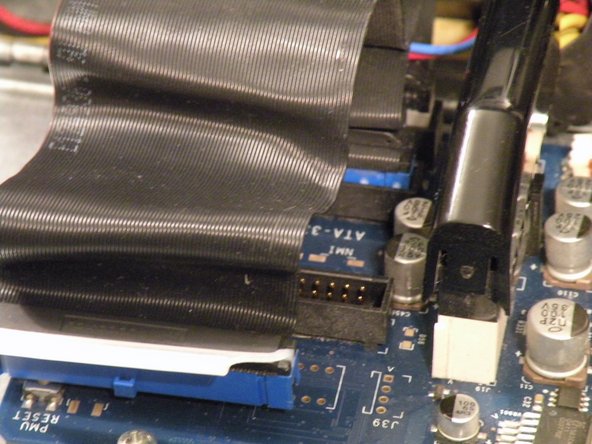 Power Mac G4 MDD System Fans Replacement: step 4, image 3 of 3