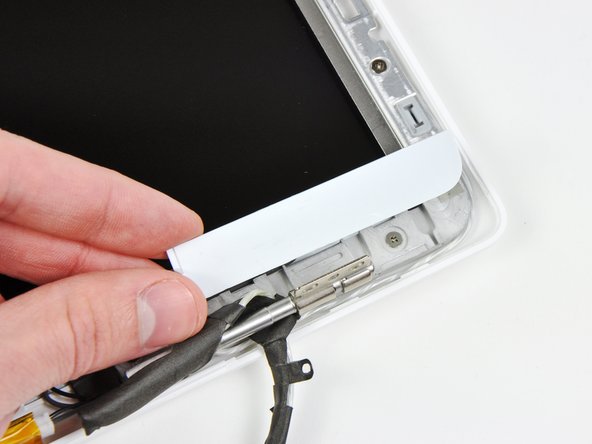 MacBook Core 2 Duo Display Data Cable Replacement: step 47, image 2 of 2