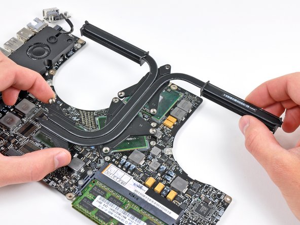 MacBook Pro 17" Unibody Logic Board Replacement: step 26, image 1 of 1