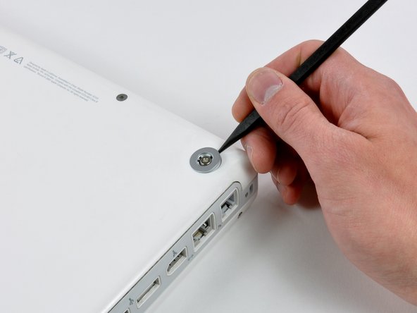 iBook G4 12" 1.33 GHz Top Shield Replacement: step 7, image 1 of 1