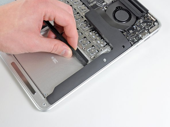 MacBook Air 13" Late 2010 Microphone Replacement: step 9, image 2 of 3