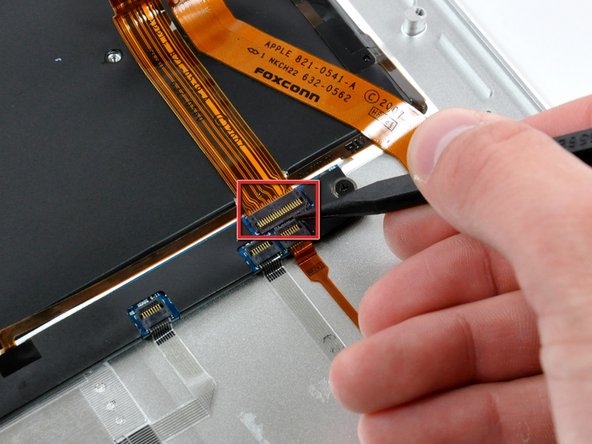 MacBook Air Models A1237 and A1304 Upper Case Replacement: step 39, image 1 of 3
